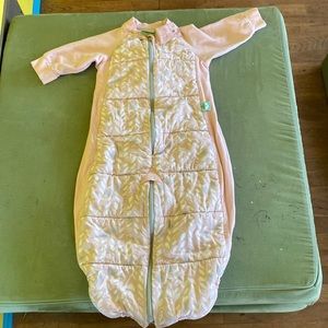 ErgoPouch Infant/toddler sleeping bag. 8-24 months. Great condition!